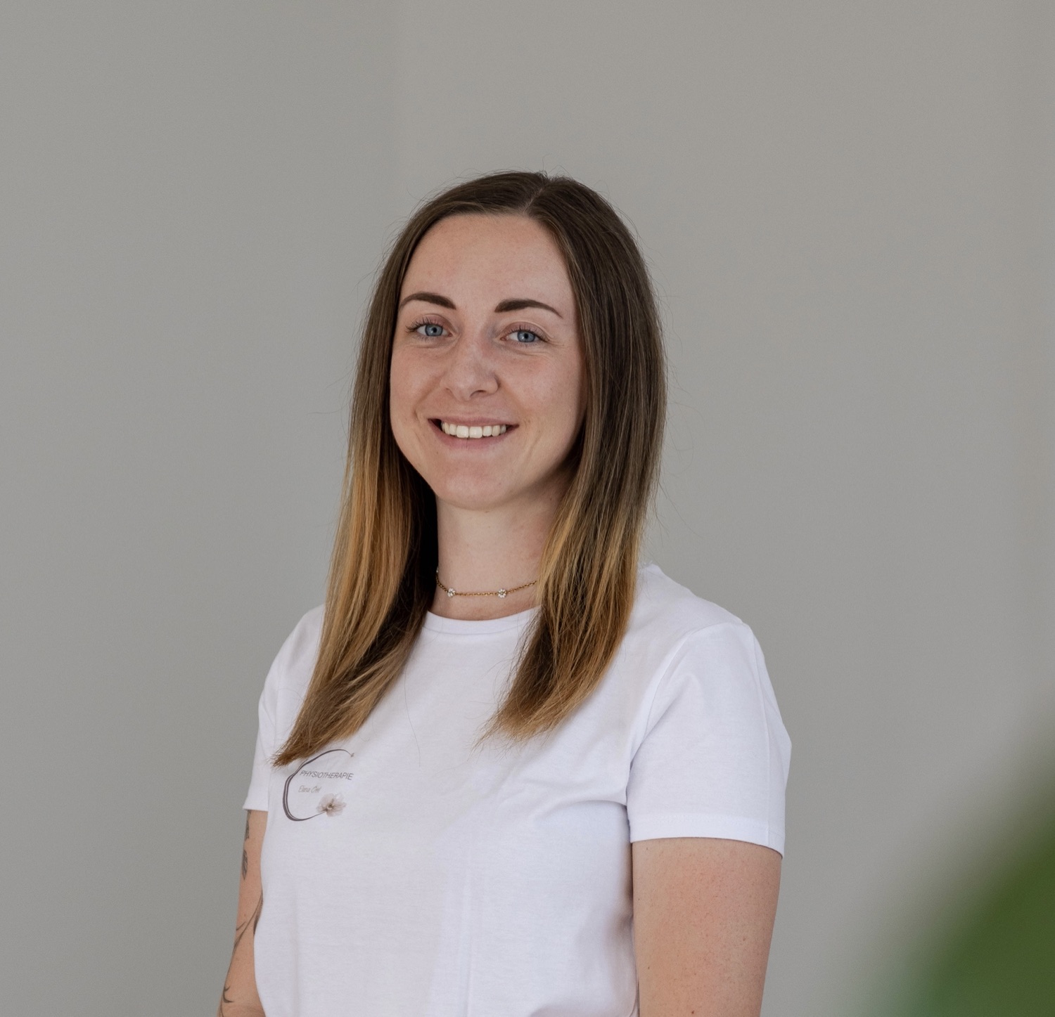 Porträt von Physiotherapeutin Elena Öttl